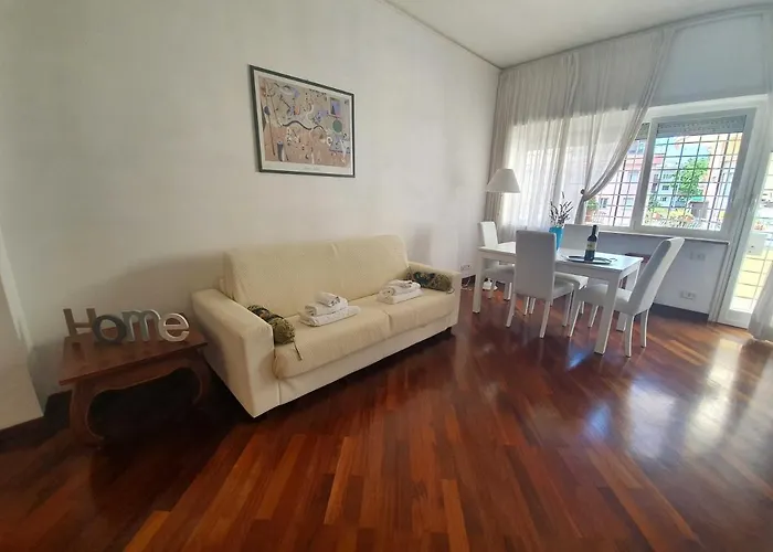 Luminoso Pamphili Appartement *